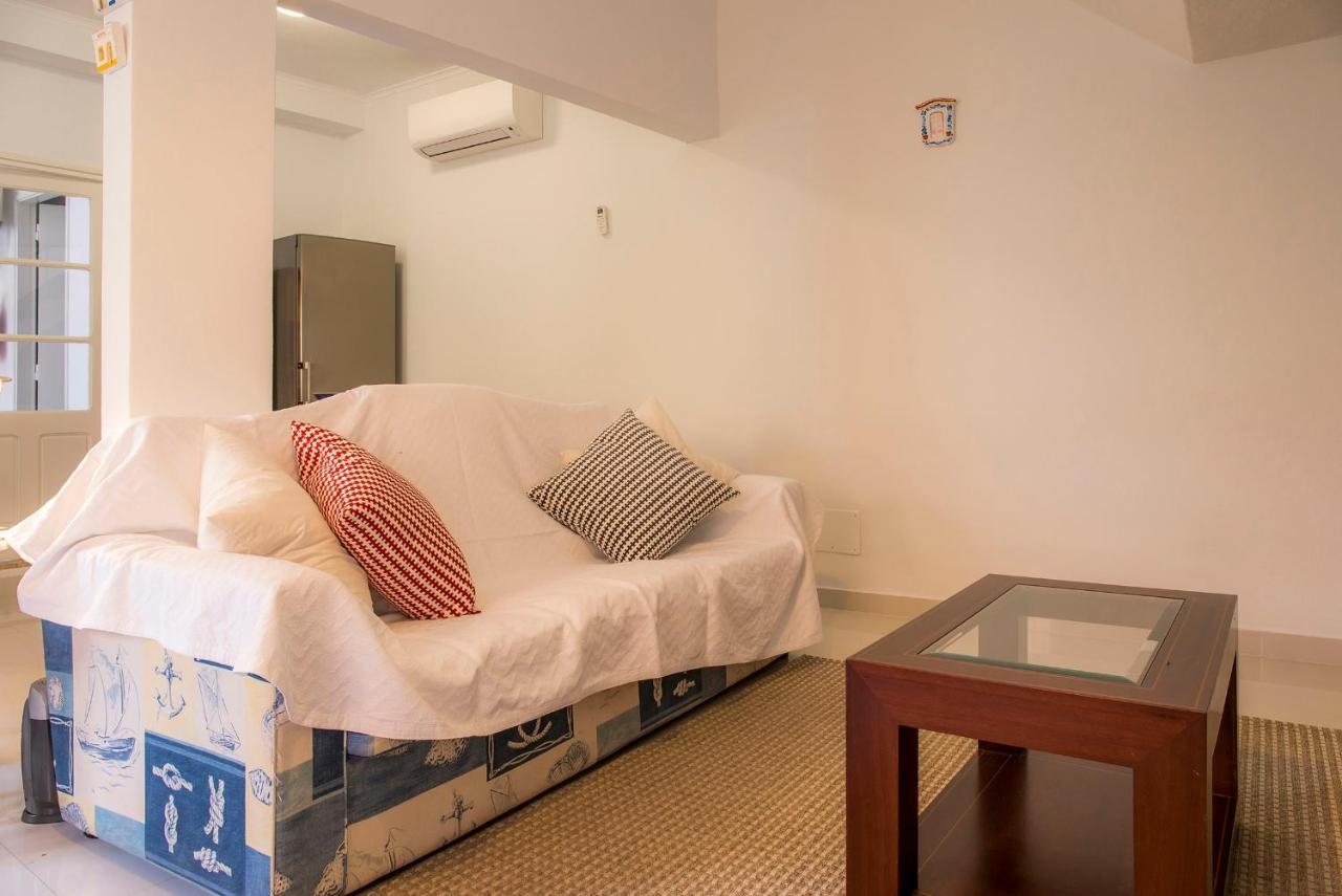 B34 - Central Townhouse In Lagos Vila Exterior foto
